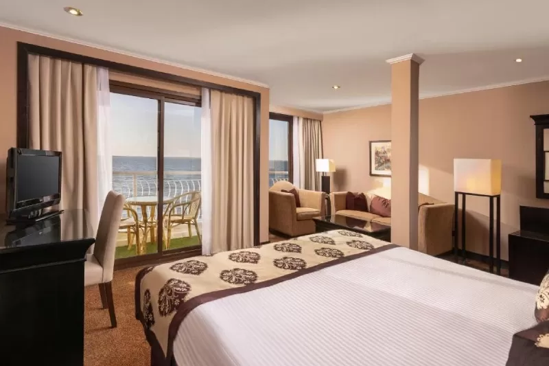 Navigazione Lago Nasser: Steigenberger Omar El Khayam